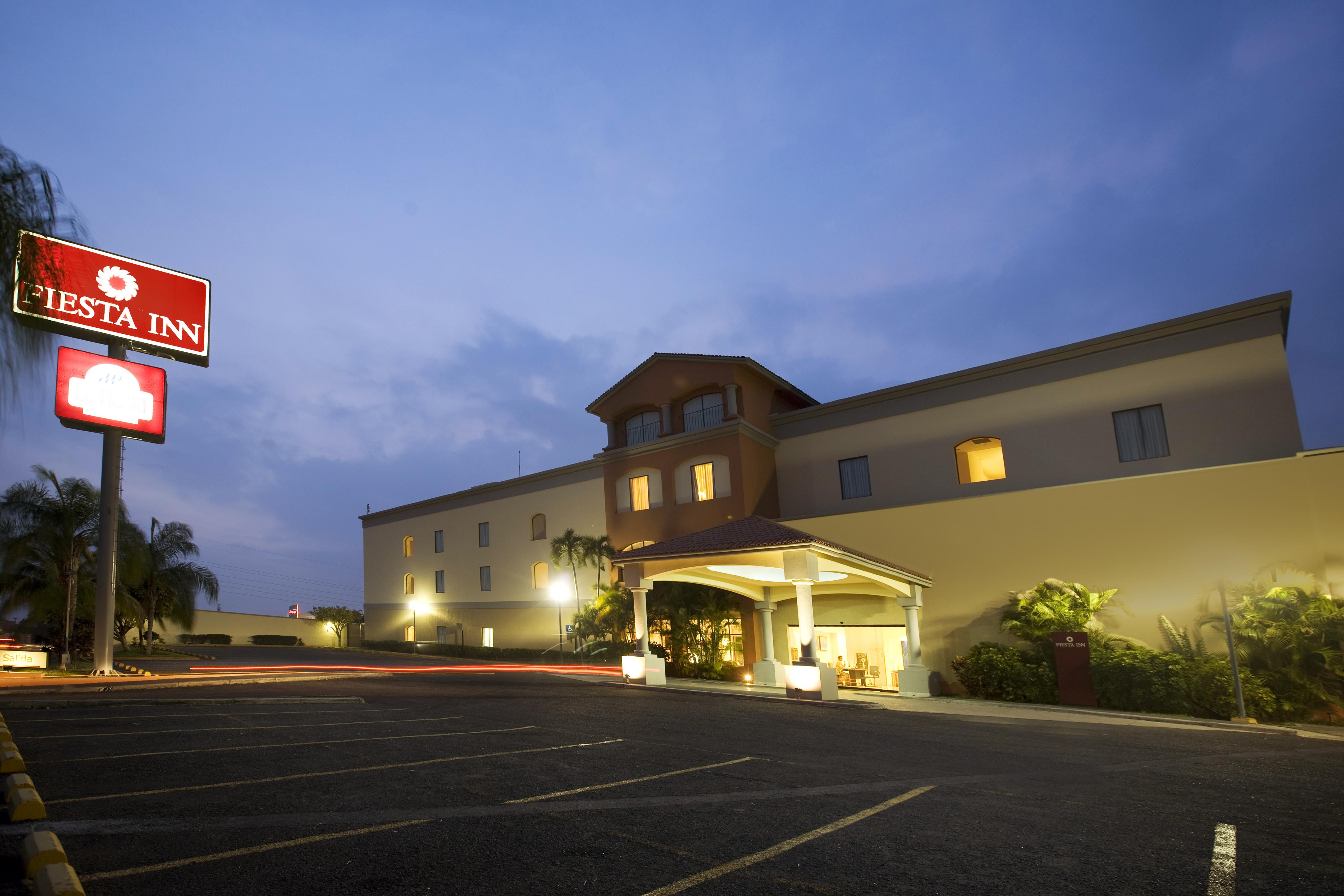 Fiesta Inn Colima Kültér fotó