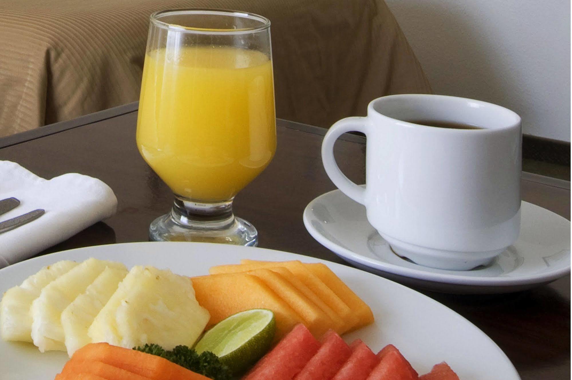 Fiesta Inn Colima Kültér fotó